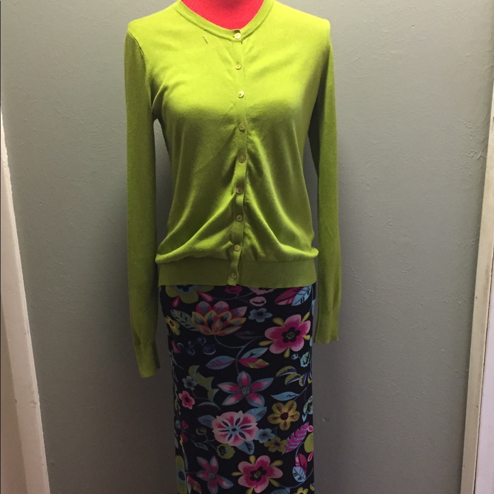 MULTIPLE COLOR CURRANTS FLOWER SKIRT